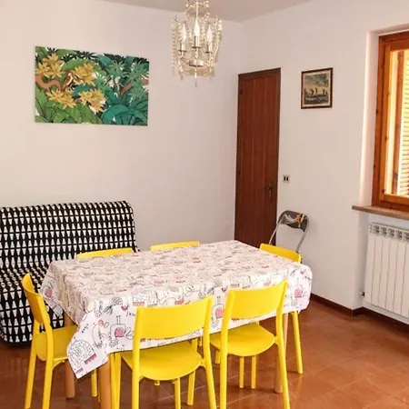 With Balcony And Parking Space Apartman *