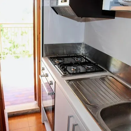 With Balcony And Parking Space Apartman *