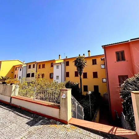 With Balcony And Parking Space Apartman
